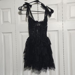 WIDOW LACE CORSET DRESS